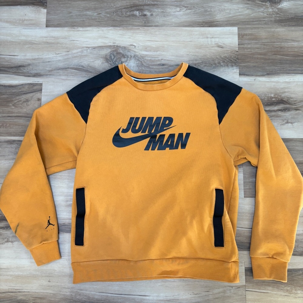Jordan Jumpman Crewneck Sweatshirt Small Fleece Pullover Orange Black Graphic